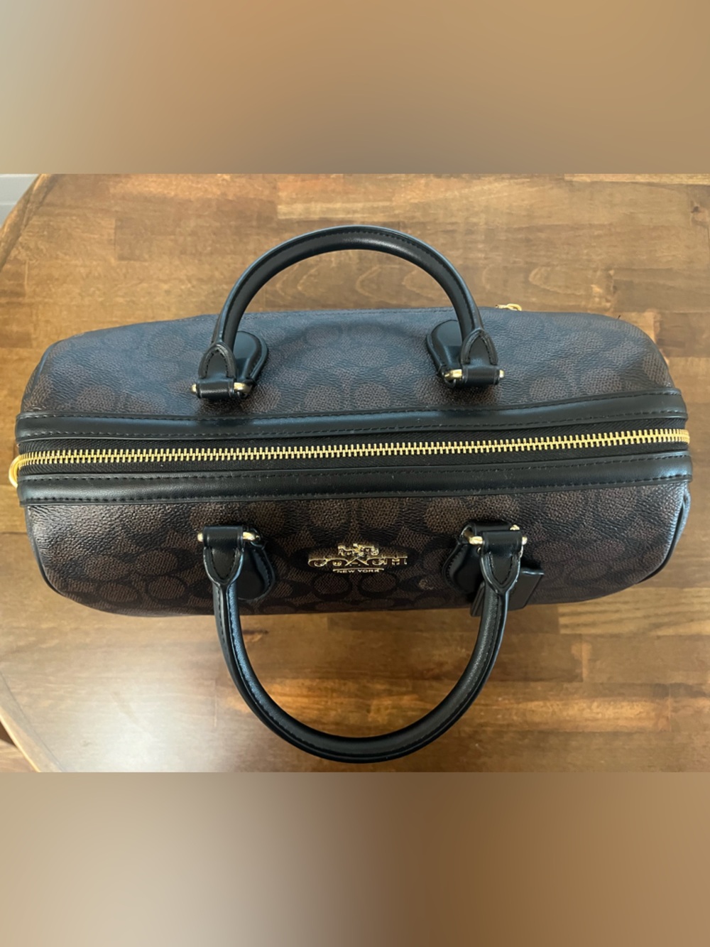 Coach large Rowan in signature canvas walnut/black with gold hardware - Picture 6 of 11